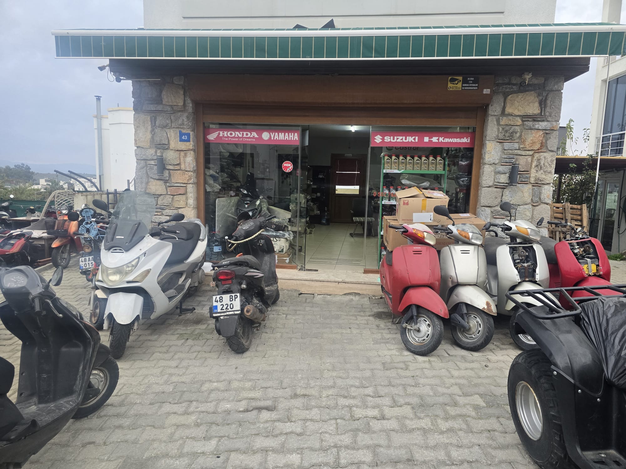 Bodrum Moto Garaj 45 & Cafe